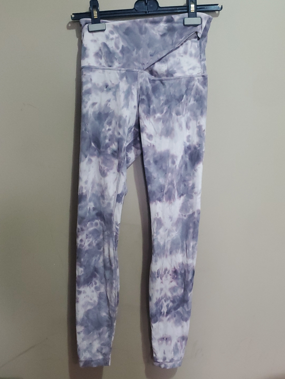 Lululemon Align Legging W/ Criss Cross Waist Diamond Dye Purple Lavender Size 6